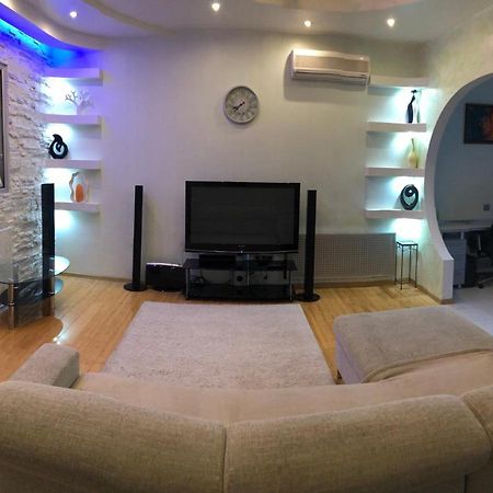 "Нова Аркадія", Вид Моря Та Міста Apartman Odessza Kültér fotó