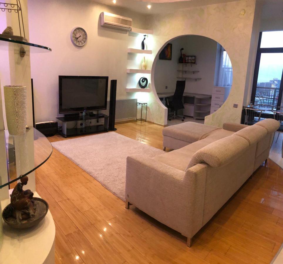 "Нова Аркадія", Вид Моря Та Міста Apartman Odessza Kültér fotó