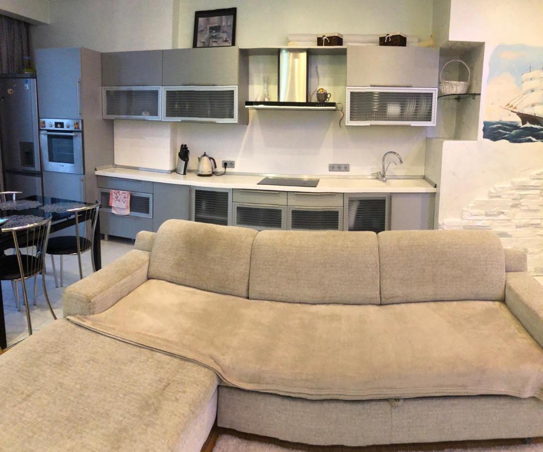 "Нова Аркадія", Вид Моря Та Міста Apartman Odessza Kültér fotó