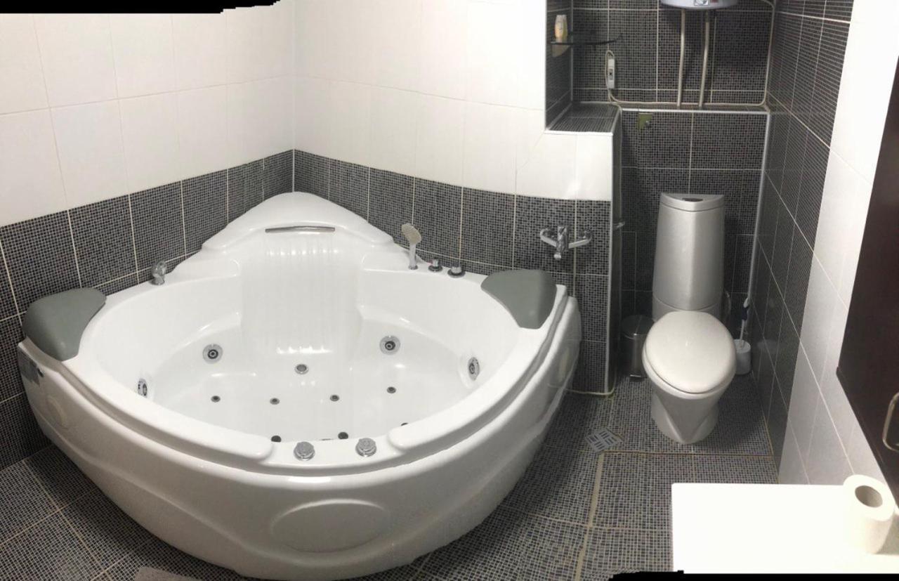 "Нова Аркадія", Вид Моря Та Міста Apartman Odessza Kültér fotó